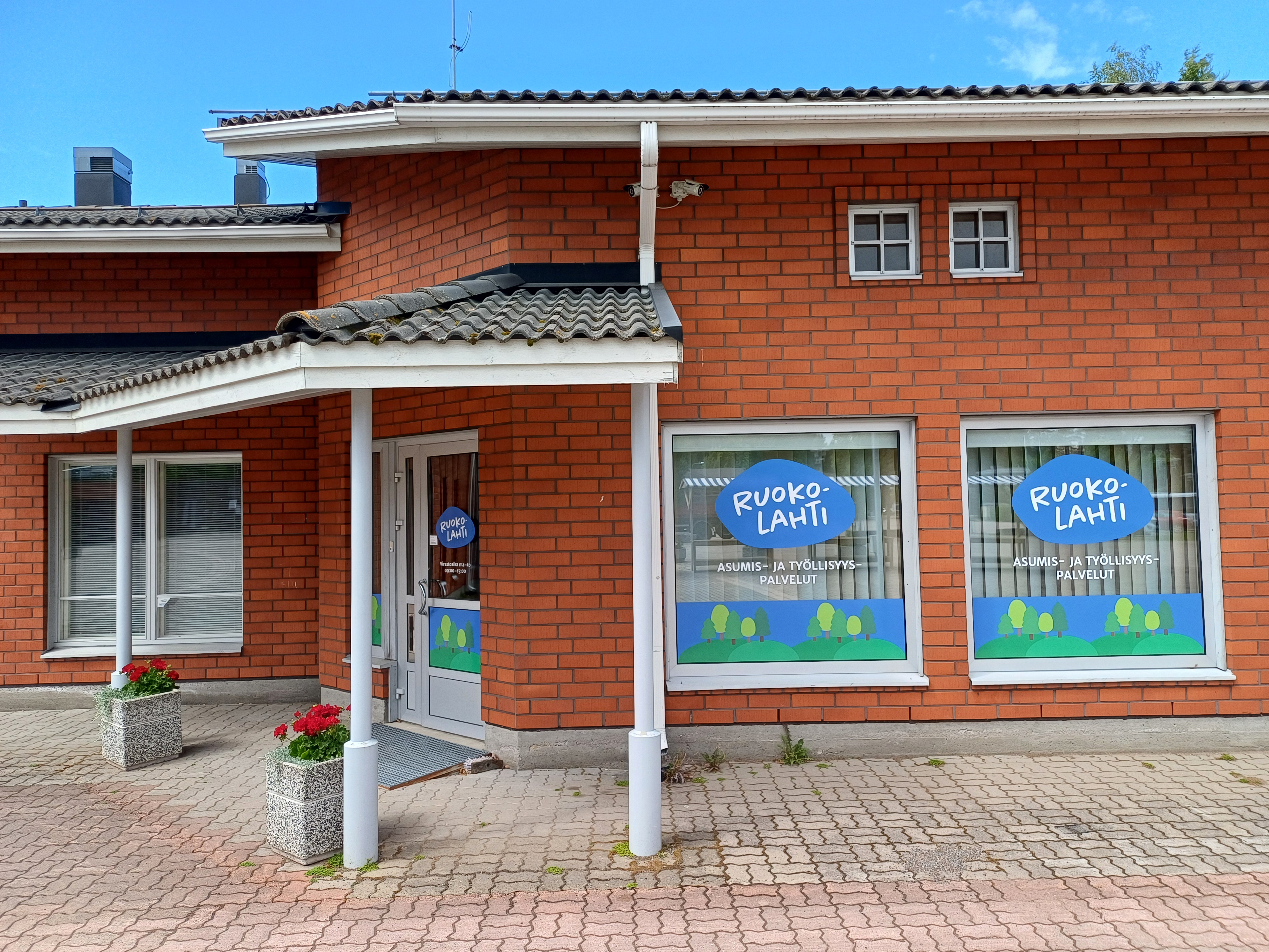 Asumis- ja työllisyyspalvelut