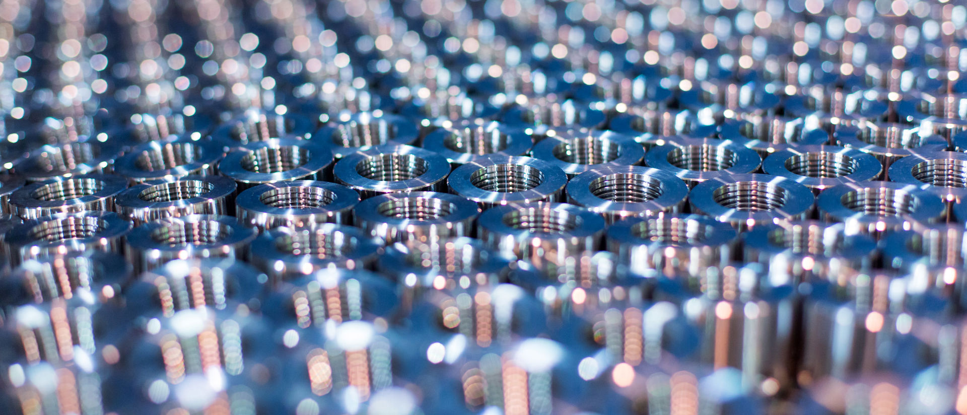 Paljon suuria muttereita